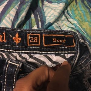 Rock revival size 28